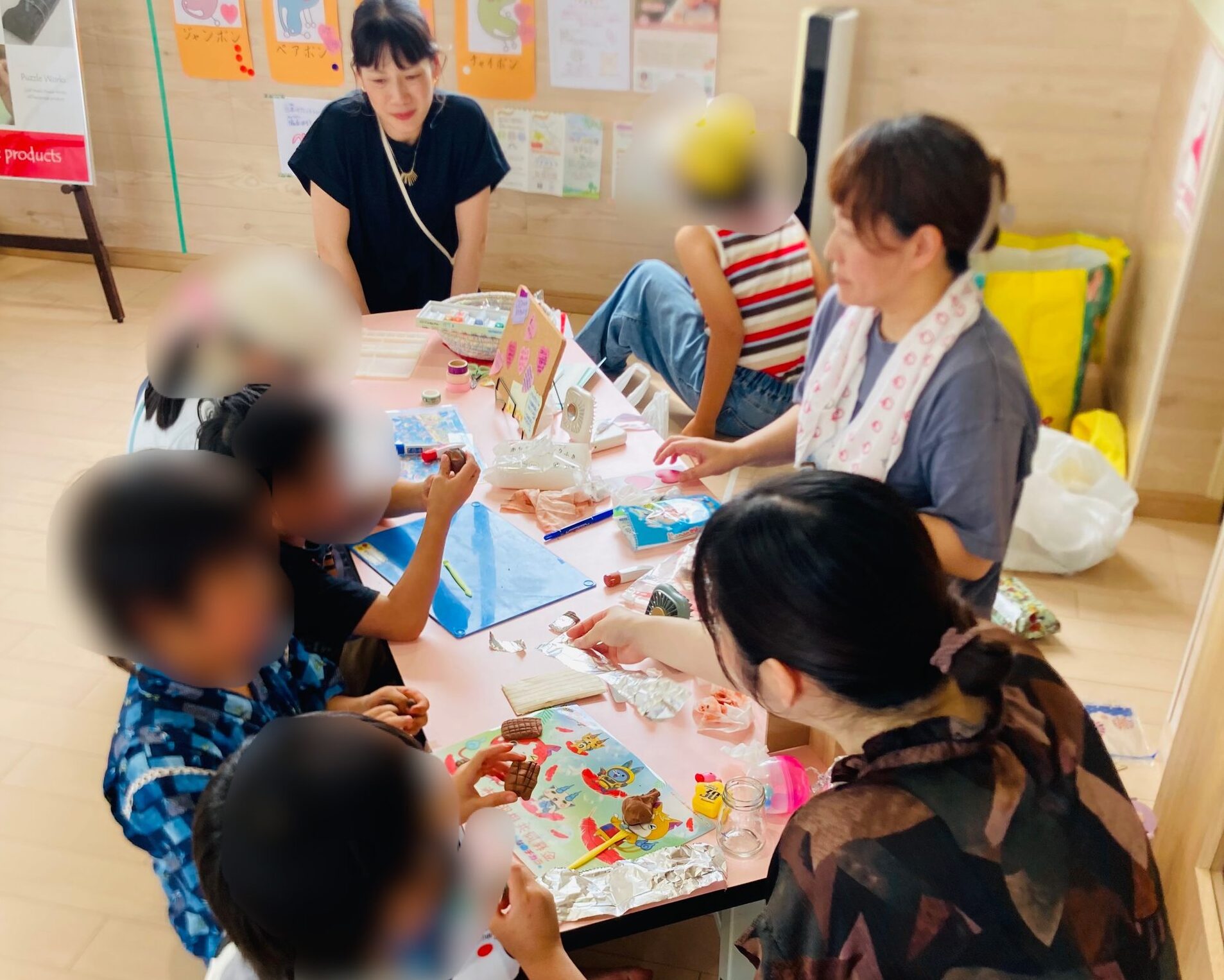 くろかわの夏祭りで地域の子どもたちが楽しむ子育て支援イベントの様子